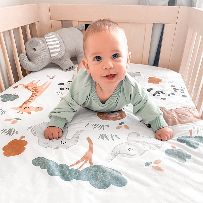 Living Textiles 4 Piece Nursery Set - Day at the Zoo