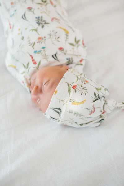 Copper Pearl Top Knot Hat - Aspen Floral