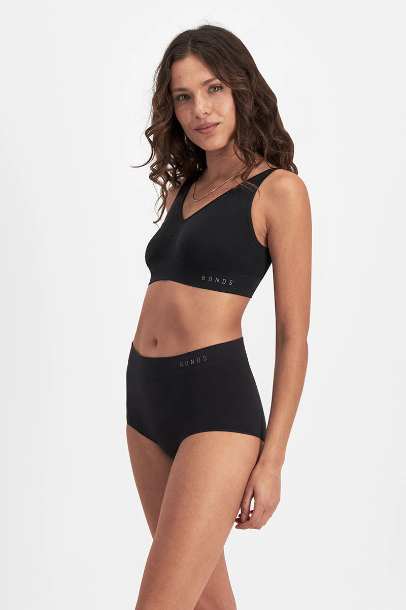 Bonds Women's Seamless Full Brief - Black