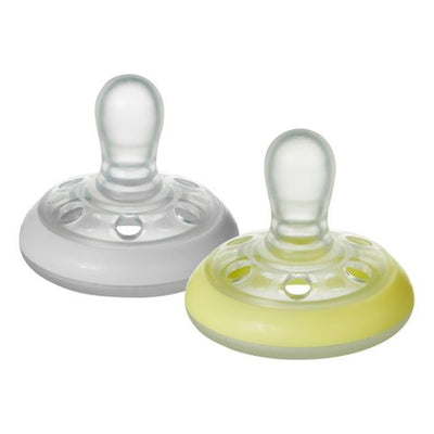 Tommee Tippee Closer To Nature Breast Like Soother Day & Night 2 Pack