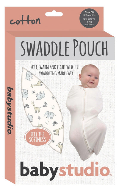 Baby Studio Swaddlepouch Cotton - Hugs Equals Love